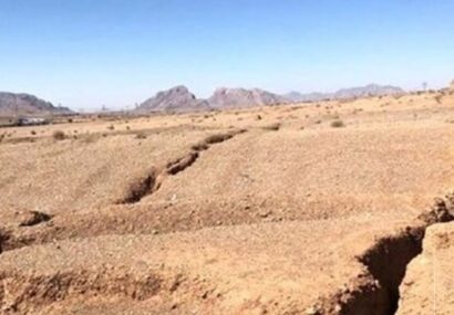 فرونشست زمین در ۴۰۰ دشت ‌ایران!!