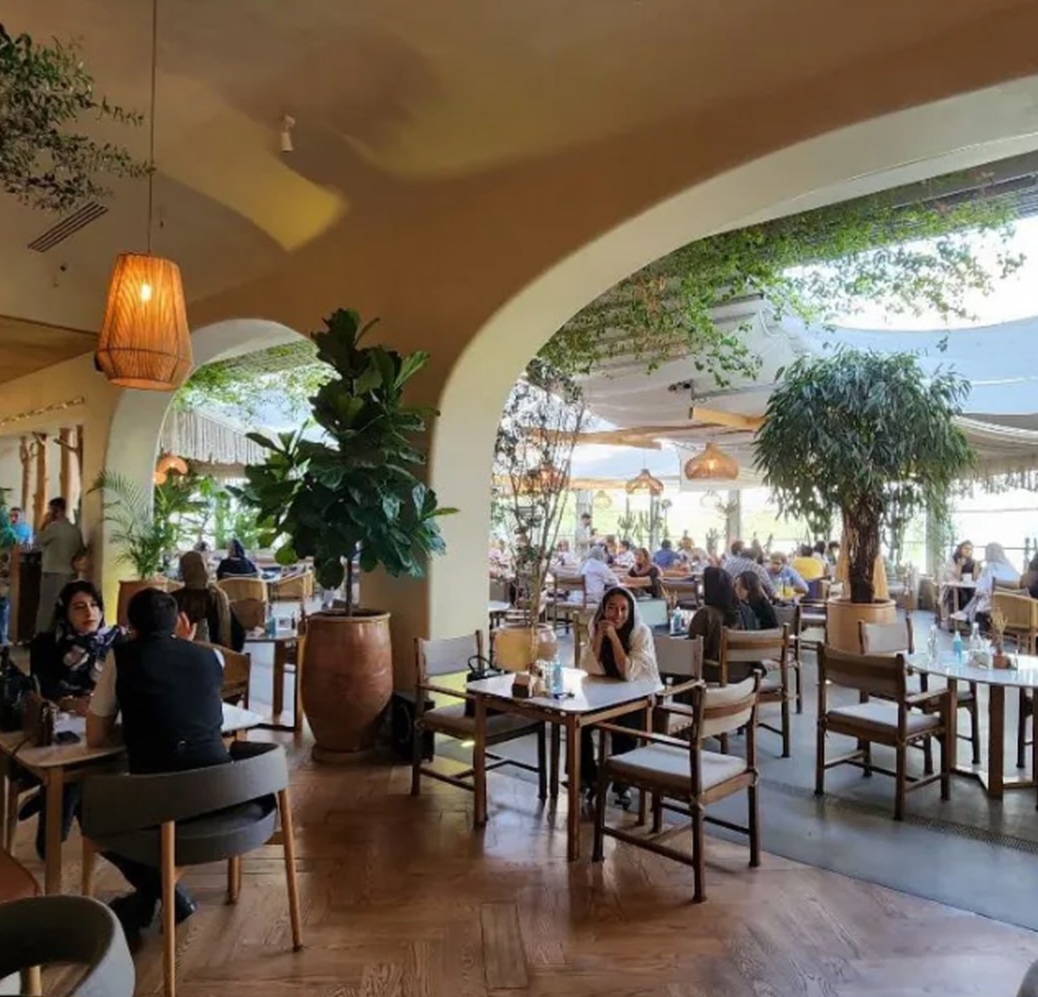 رصد نامحسوس کافه و کنسرت‌ها