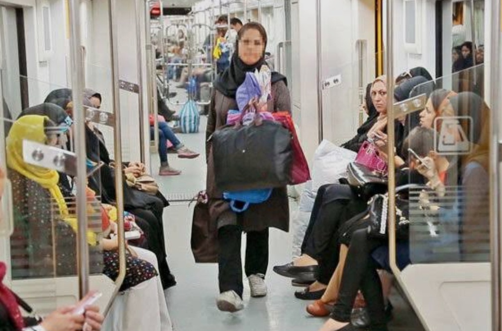 دستفروشان مترو شناسنامه‌دار شدند!